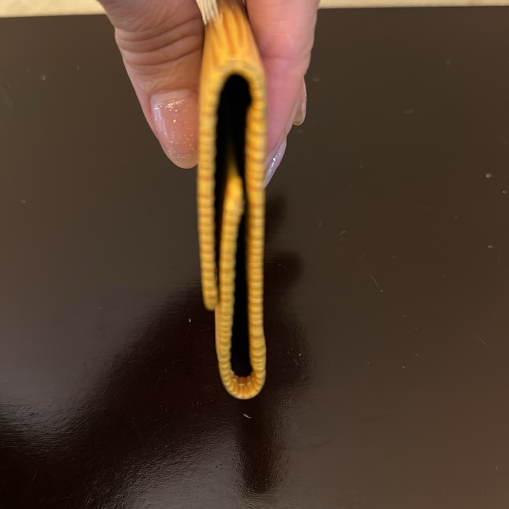 GUC! Louis Vuitton 6 ring purple and yellow key ring holder. Authentic!! - Picture 2 of 7
